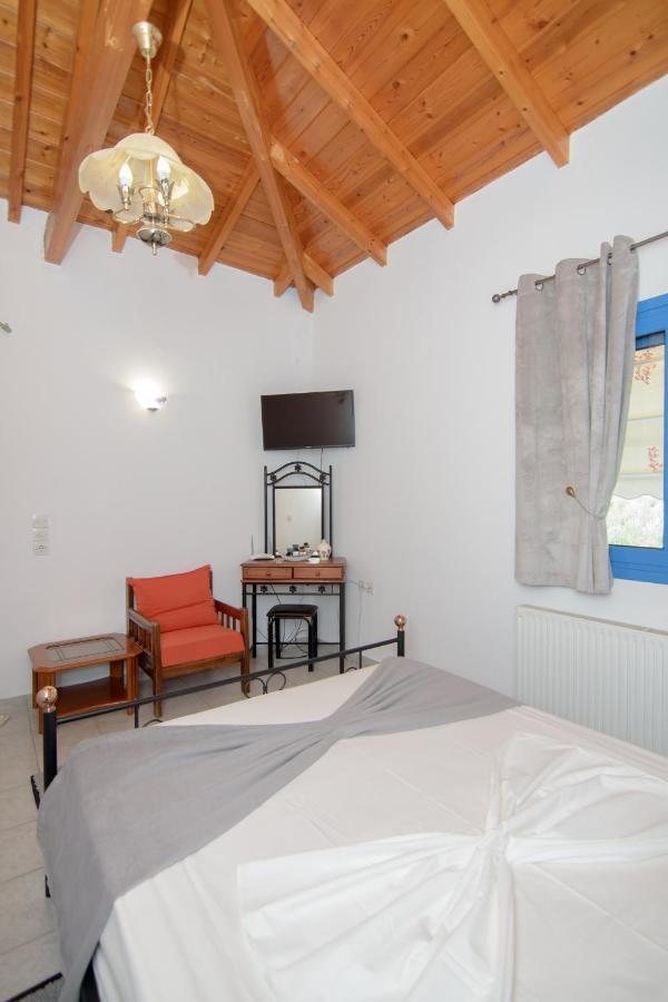 Samian Thalia Apartment Pagondas Exterior foto